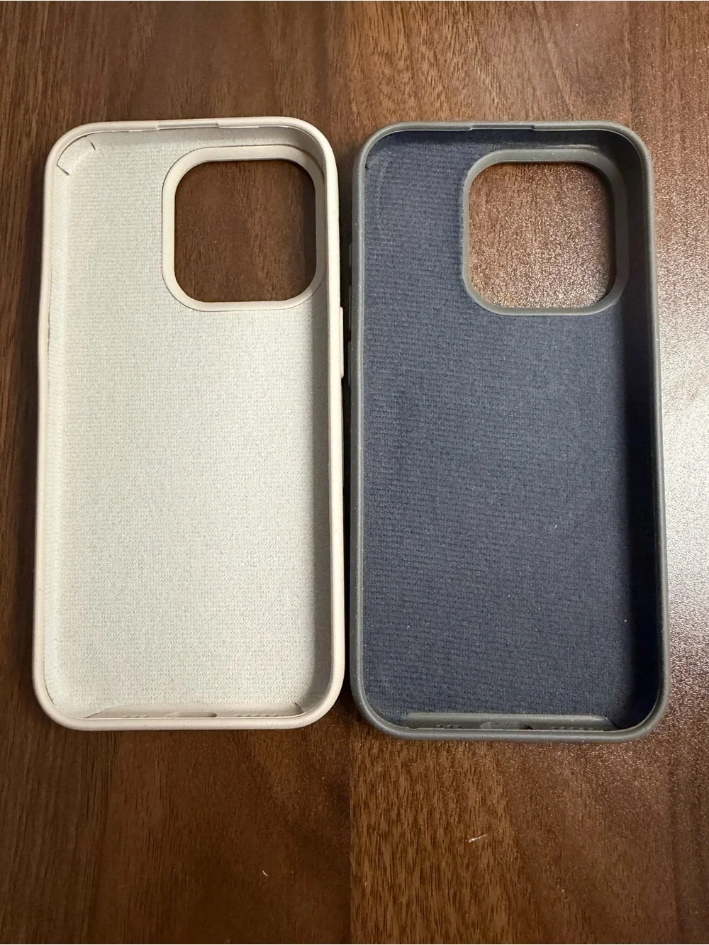 iPhone 15 Pro Soft Silicone Phone Case - Cream and Gray